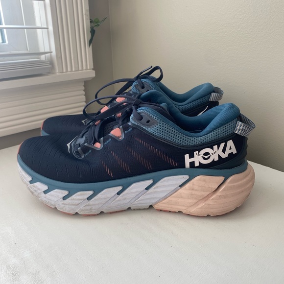 Hoka Shoes - HOKA Women’s Gaviota 3 Running Shoes Size 9